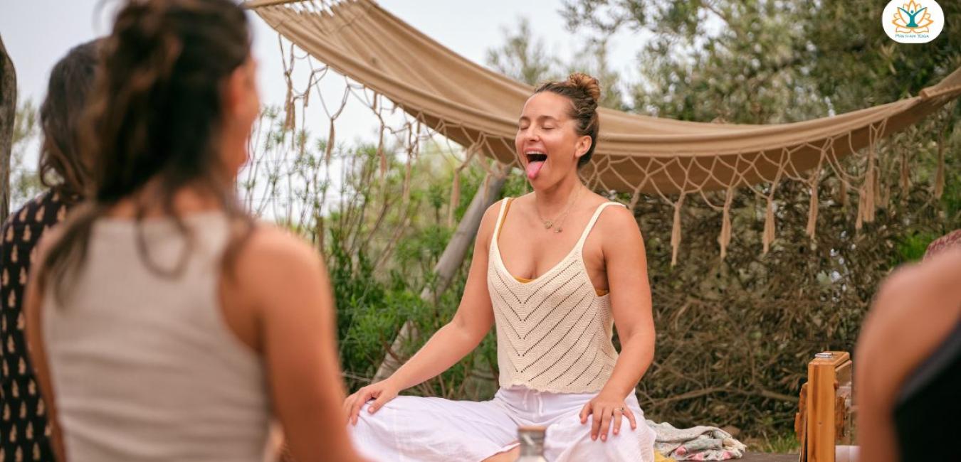 Simhasana Lion Pose Health Benefits